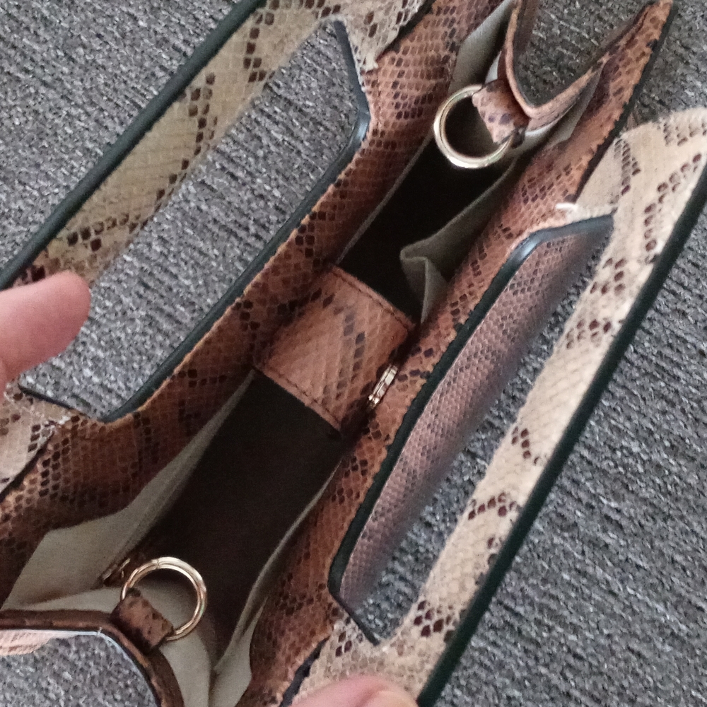 🆕 🐍HTF Vince Camuto🐍 - "Kenni" Ombre Snakeskin Print Satchel w/Square Handle - Picture 10 of 13
